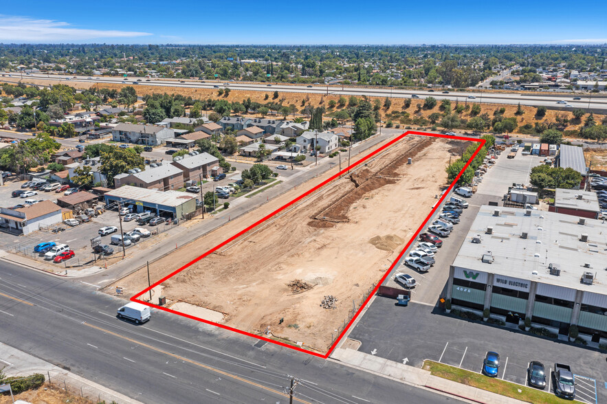 4630 E Olive Ave, Fresno, CA en venta - Foto del edificio - Imagen 3 de 6