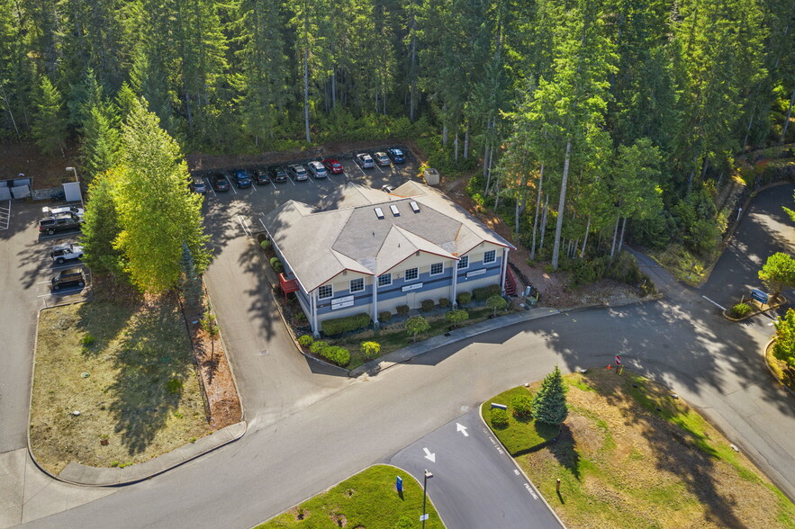 10 NE Creelman Ln, Belfair, WA en venta - Foto del edificio - Imagen 3 de 26