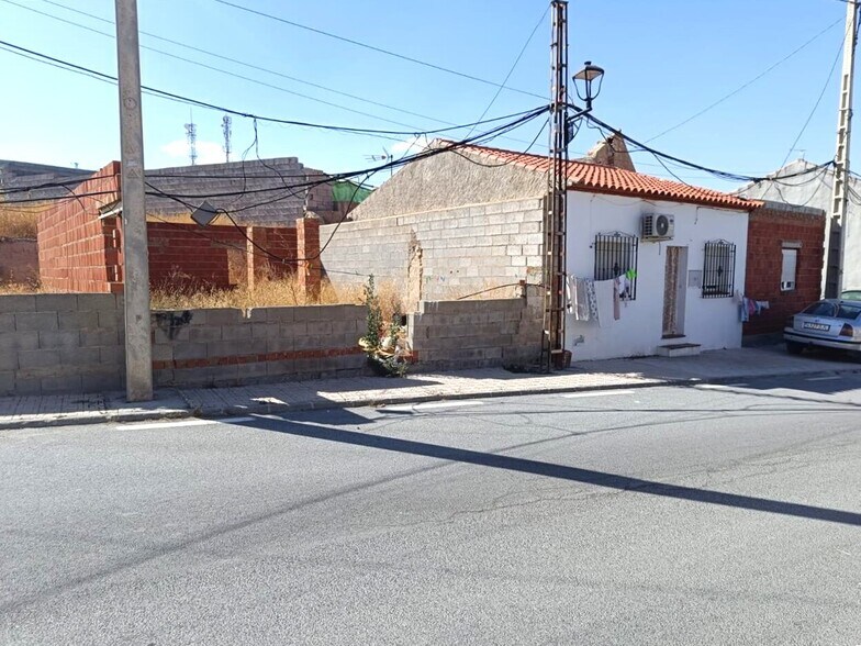 Terreno en Pedro Martínez en venta - Foto del edificio - Imagen 2 de 14