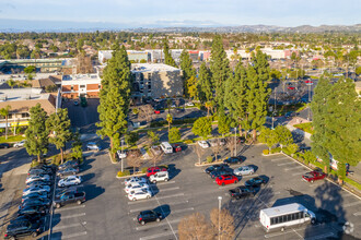 1950 E 17th St, Santa Ana, CA - vista aérea  vista de mapa - Image1