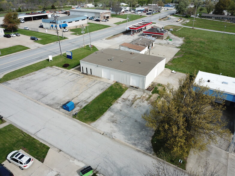 909 N Scott Ave, Belton, MO en venta - Foto del edificio - Imagen 3 de 5