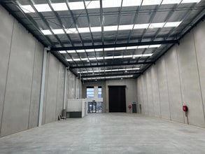 5-7 Furlong St, Cranbourne West en alquiler Foto del interior- Imagen 1 de 2