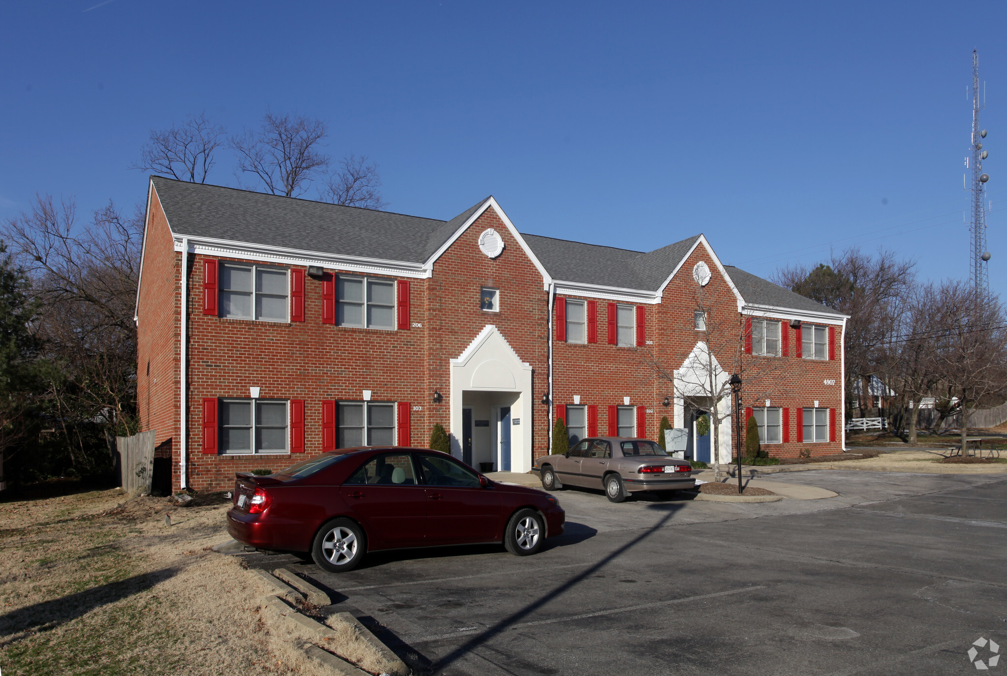 4907 Niagara Rd, College Park, MD en alquiler Foto principal- Imagen 1 de 4