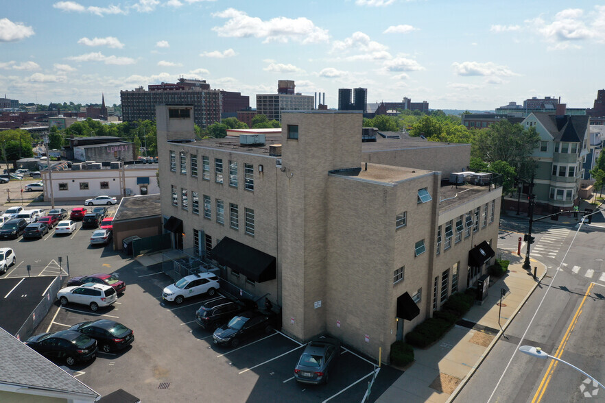 151 Broadway, Providence, RI en alquiler - Foto del edificio - Imagen 2 de 5