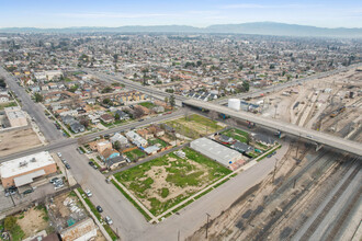 814 Jackson St, Bakersfield, CA - VISTA AÉREA  vista de mapa - Image1