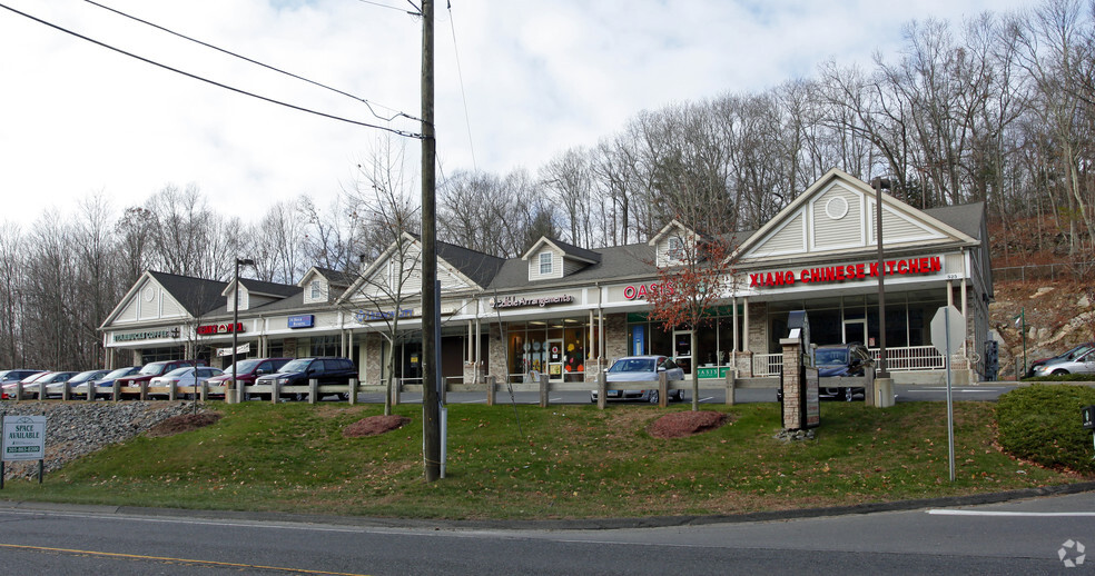 525 Main St, Monroe, CT en alquiler - Otros - Imagen 3 de 9