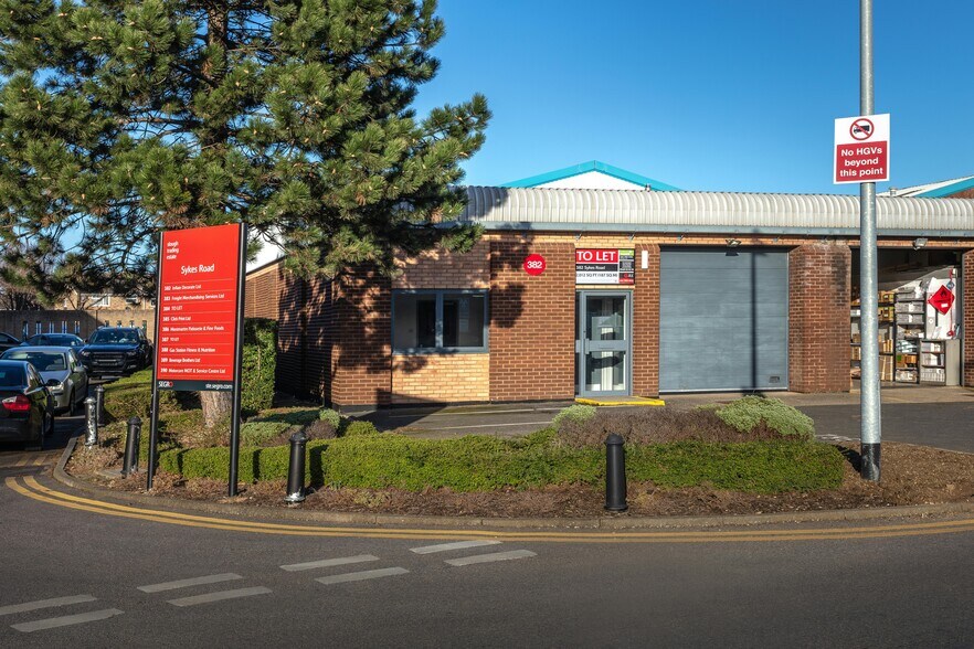 382-388 Sykes Rd, Slough en alquiler - Foto del edificio - Imagen 2 de 12