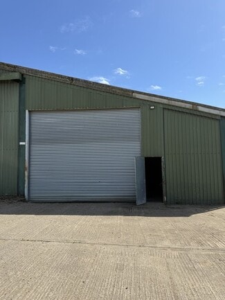 Más detalles de Ashfield Place Farm, Debenham - Nave en alquiler