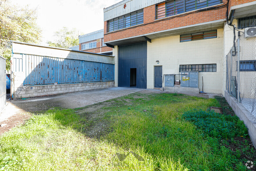 Naves en Torrejón De Ardoz, MAD en venta - Foto principal - Imagen 1 de 20