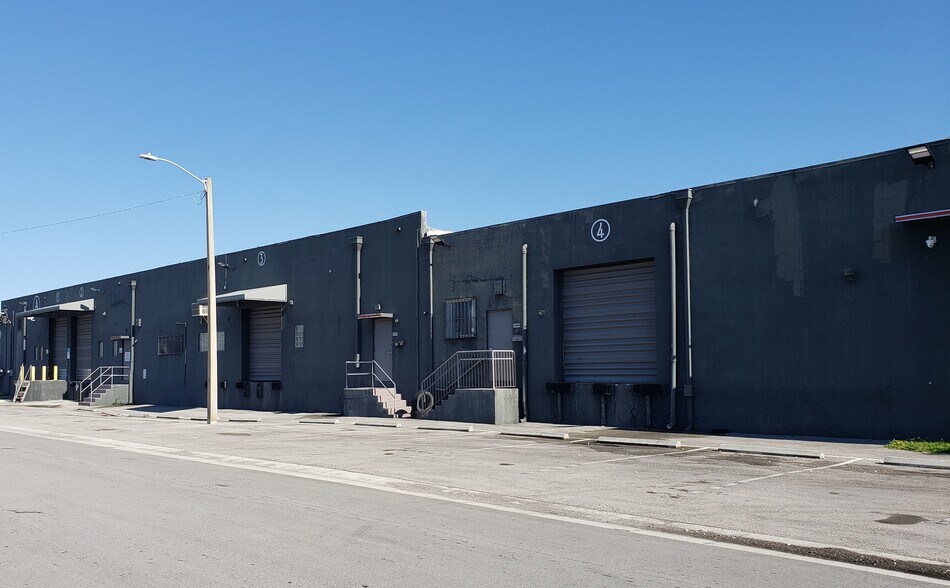 2901-2915 NW 34th St, Miami, FL en alquiler - Foto del edificio - Imagen 3 de 17