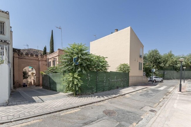 Más detalles de Pablo Neruda Lan, 1, Granada - Terreno en venta