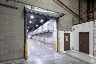 2 Colony Ct, Brampton, ON en alquiler Foto del interior- Imagen 1 de 19