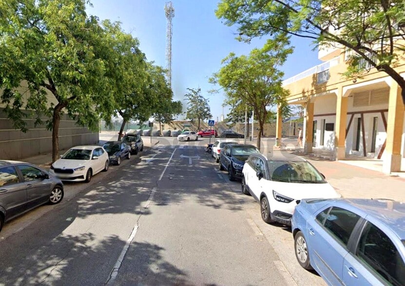 Edificio residencial en Málaga, Málaga en venta - Foto del edificio - Imagen 2 de 2