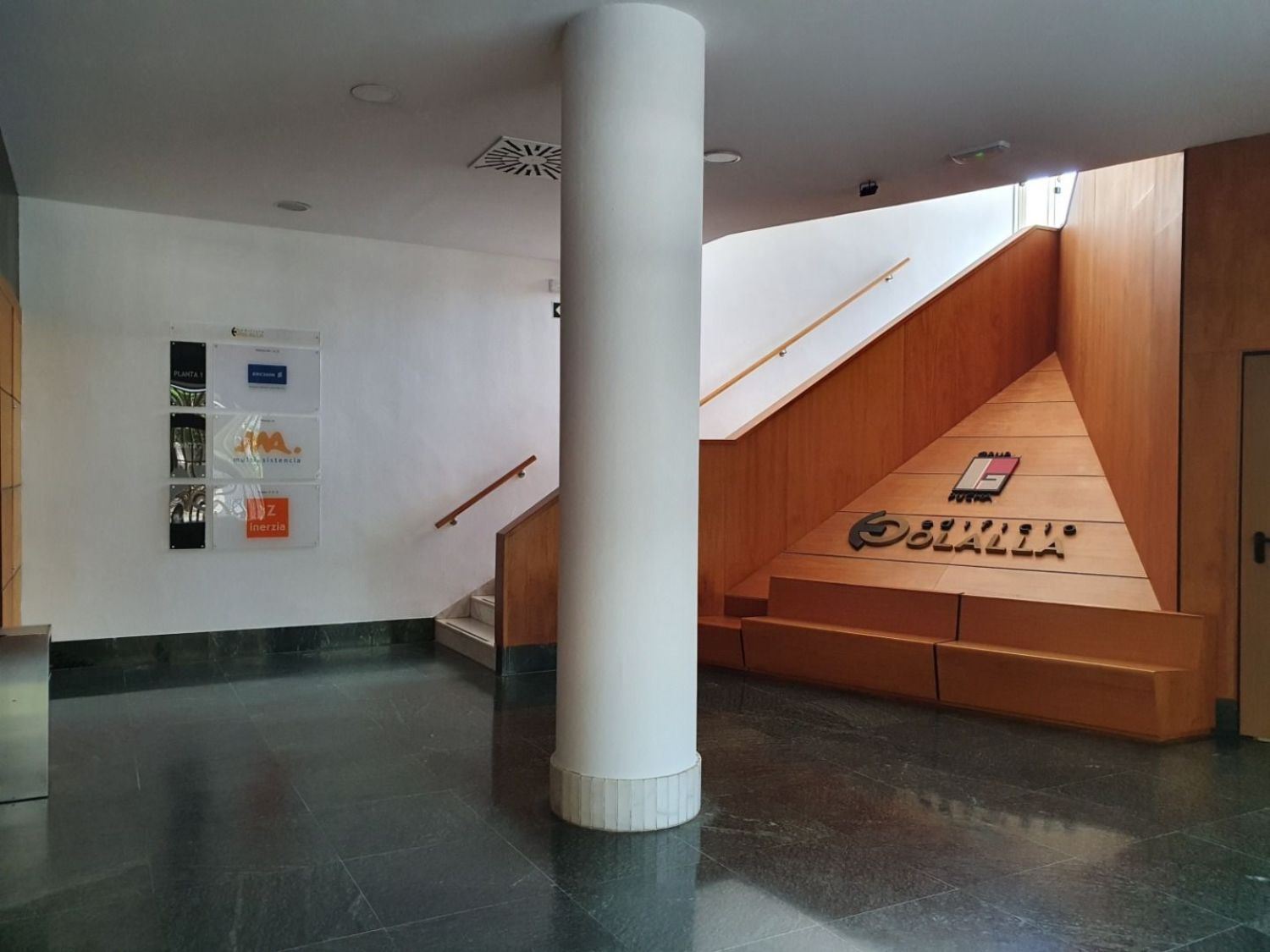 Oficina en SEVILLA en alquiler Foto del edificio- Imagen 1 de 17