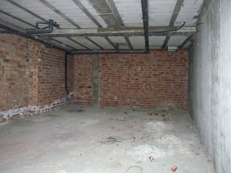 Local en Gines, Sevilla en venta - Foto del interior - Imagen 2 de 7