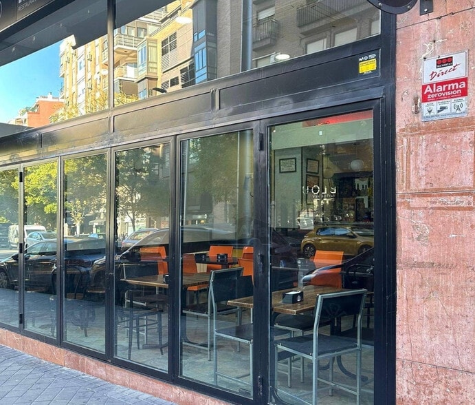 Calle de Clara del Rey, 4, Madrid, Madrid en alquiler - Foto de la construcción - Imagen 2 de 2