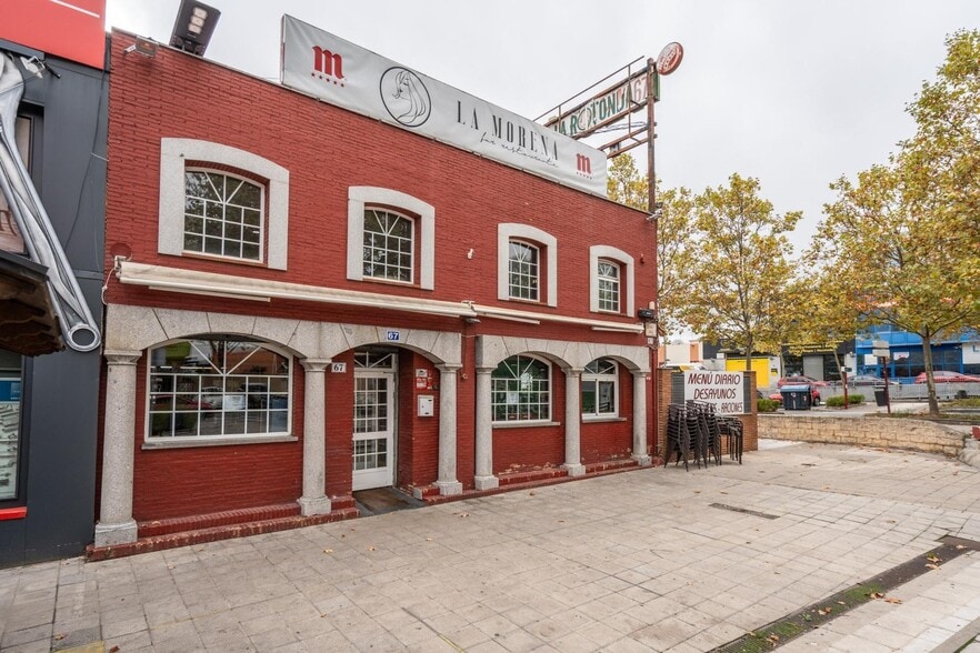 Local en Collado Villalba, Madrid en venta - Foto del edificio - Imagen 2 de 5