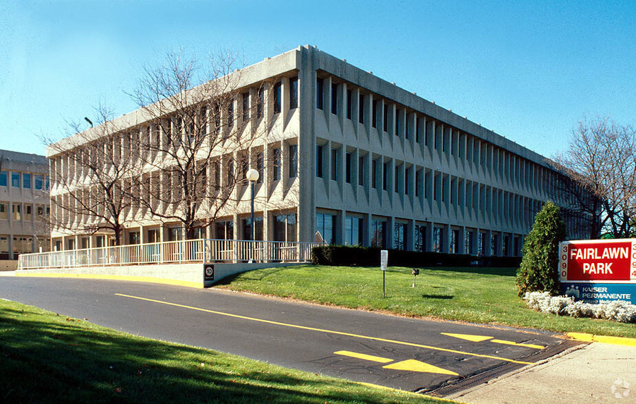 3090 W Market St, Akron, OH en alquiler - Foto del edificio - Imagen 2 de 8