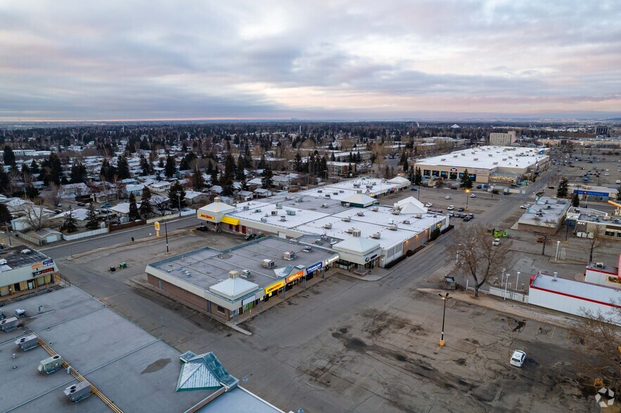 9330 Macleod Trl, Calgary, AB en alquiler - Vista aérea - Imagen 2 de 7