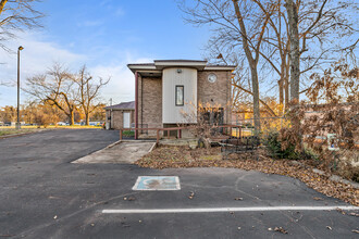 1008 Oakwood Ave NW, Huntsville, AL en alquiler Foto del edificio- Imagen 2 de 4