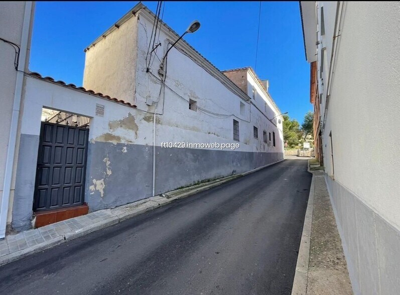 Edificio residencial en Campo Real, Madrid en venta - Foto del edificio - Imagen 3 de 4