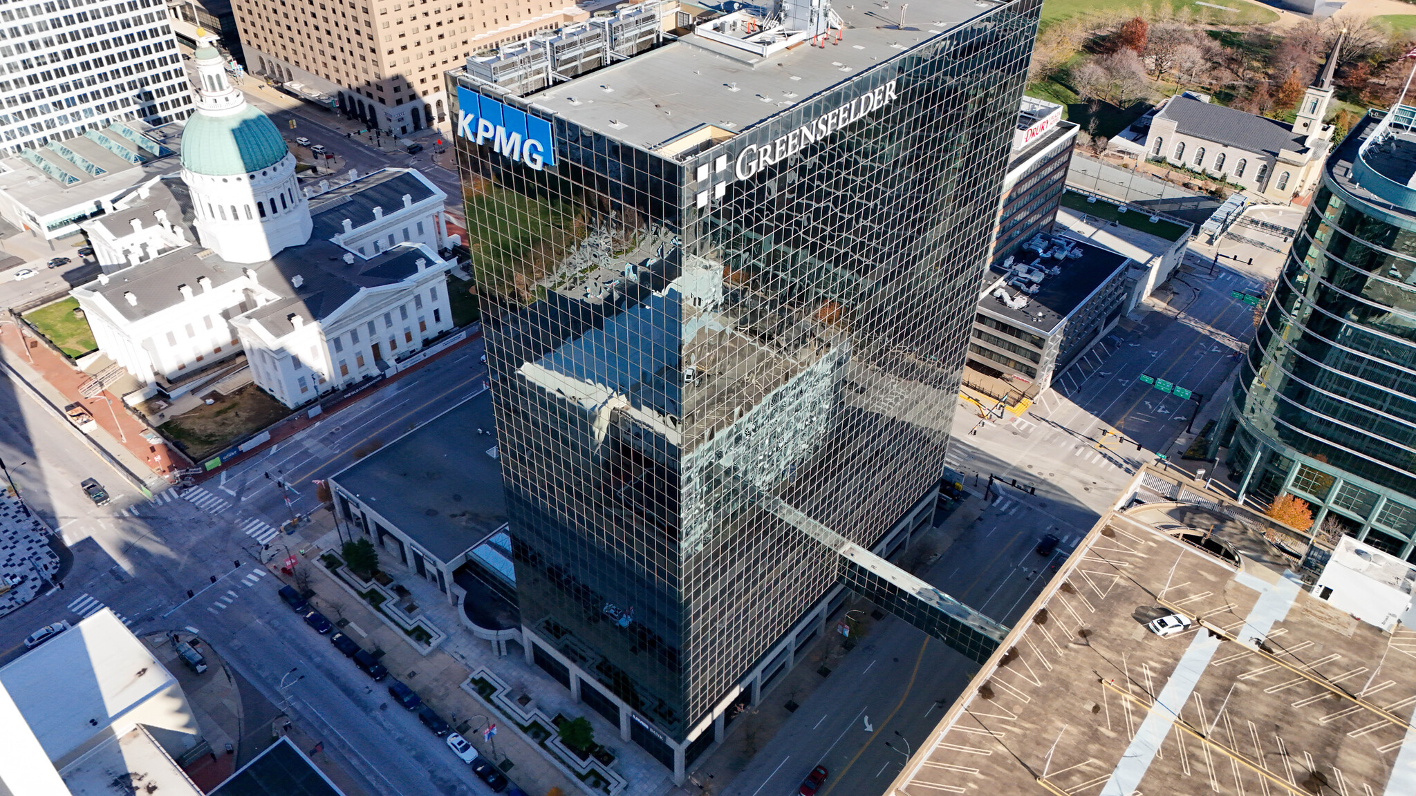 10 S Broadway, Saint Louis, MO en alquiler Foto del edificio- Imagen 1 de 5