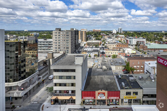 22 King St W, Oshawa, ON - VISTA AÉREA  vista de mapa