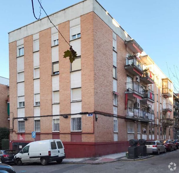 Calle San Joaquín, 18, Majadahonda, Madrid en venta - Foto del edificio - Imagen 2 de 2