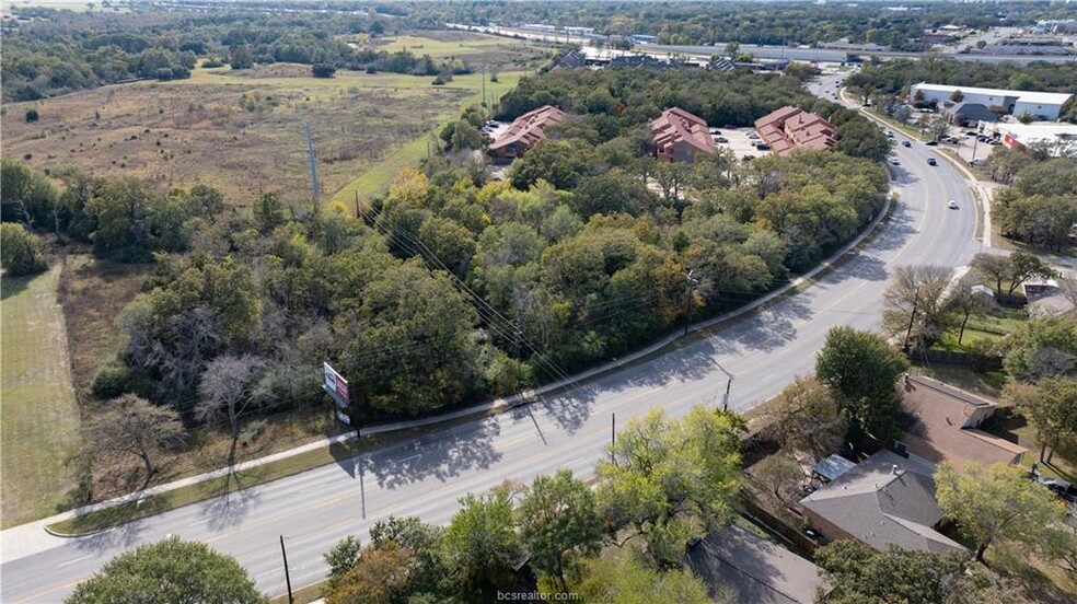 2.94 ac West Villa Maria Road, Bryan, TX en venta - Foto del edificio - Imagen 3 de 12