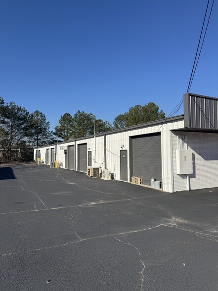 3205 Industrial Way, Snellville, GA en alquiler - Foto del edificio - Imagen 2 de 4