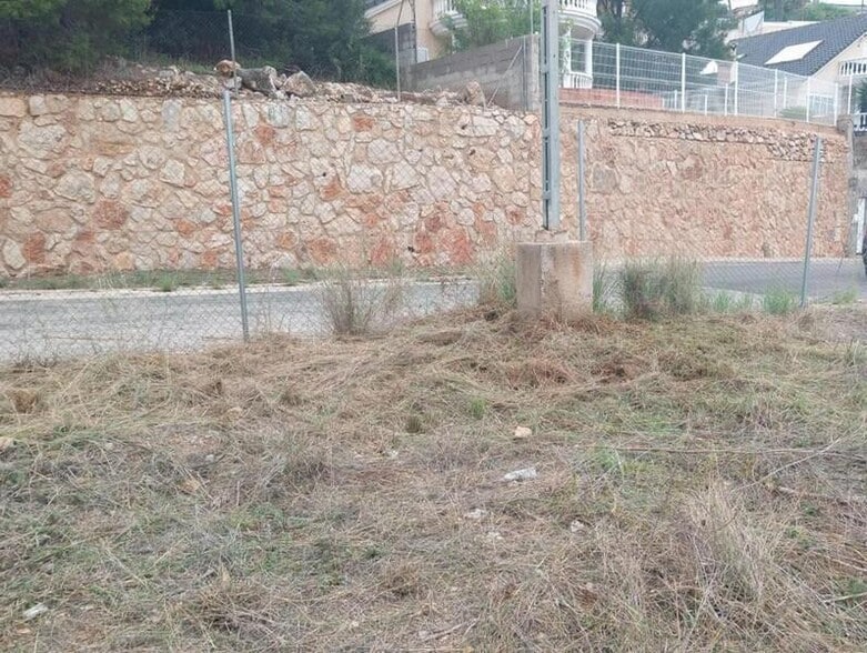 Carrer de las Islas Columbretes, 22, Torrent, Valencia en venta - Foto del edificio - Imagen 2 de 9