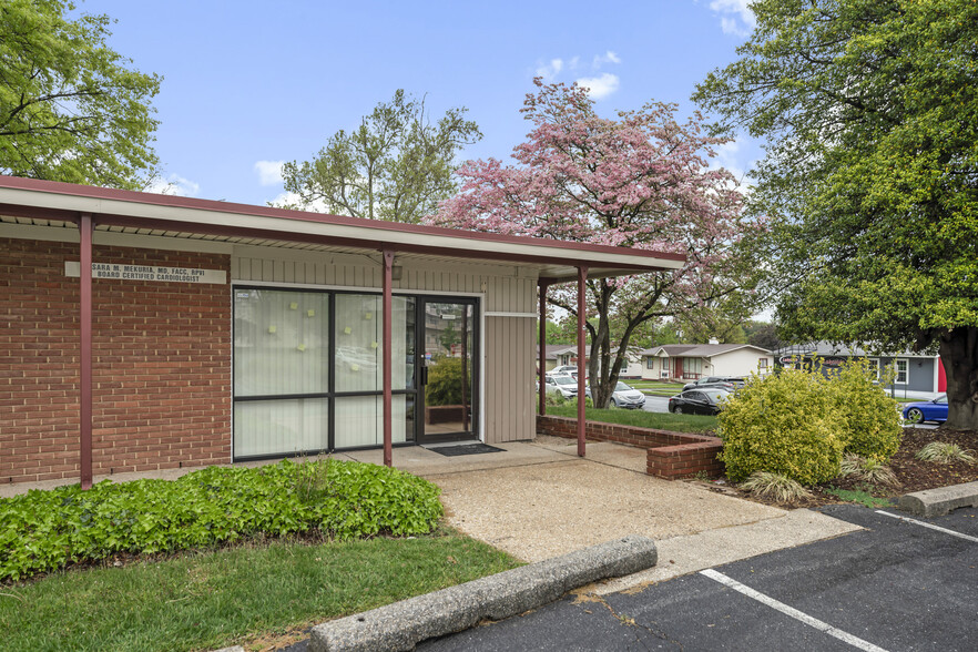 801 Toll House Ave, Frederick, MD en alquiler - Foto del edificio - Imagen 1 de 16