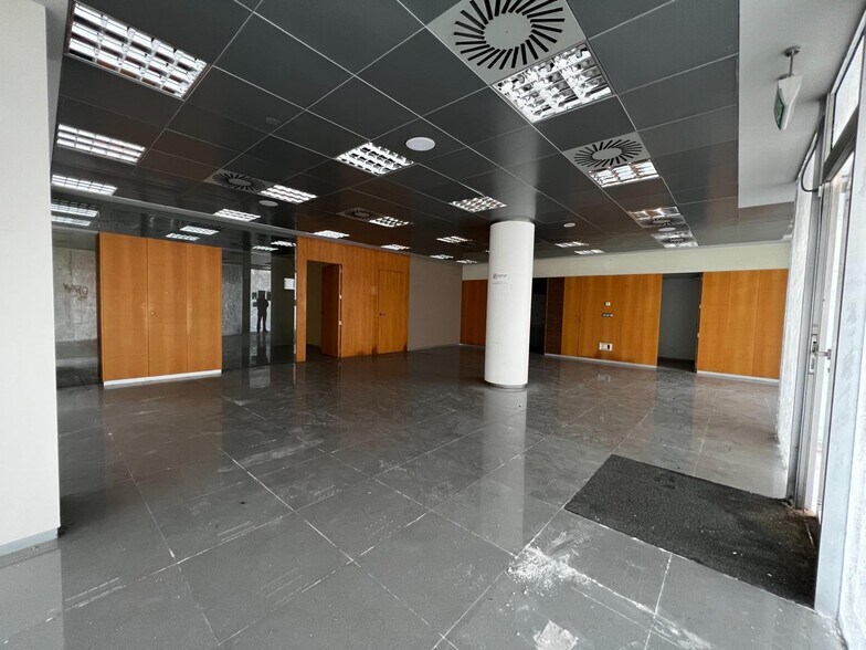 Local en València, Valencia en venta - Foto del interior - Imagen 3 de 11