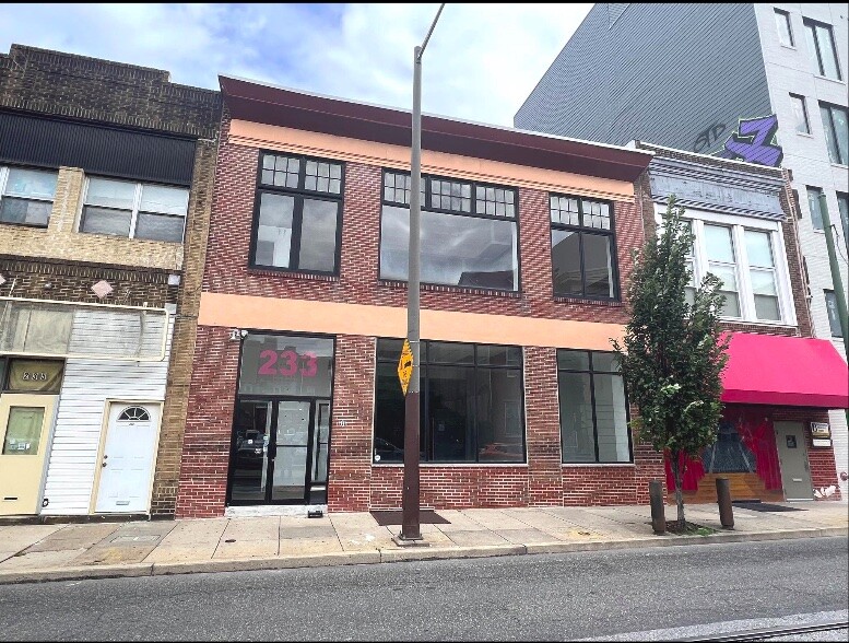 231-233 N 12th St, Philadelphia, PA en alquiler - Foto del edificio - Imagen 1 de 4