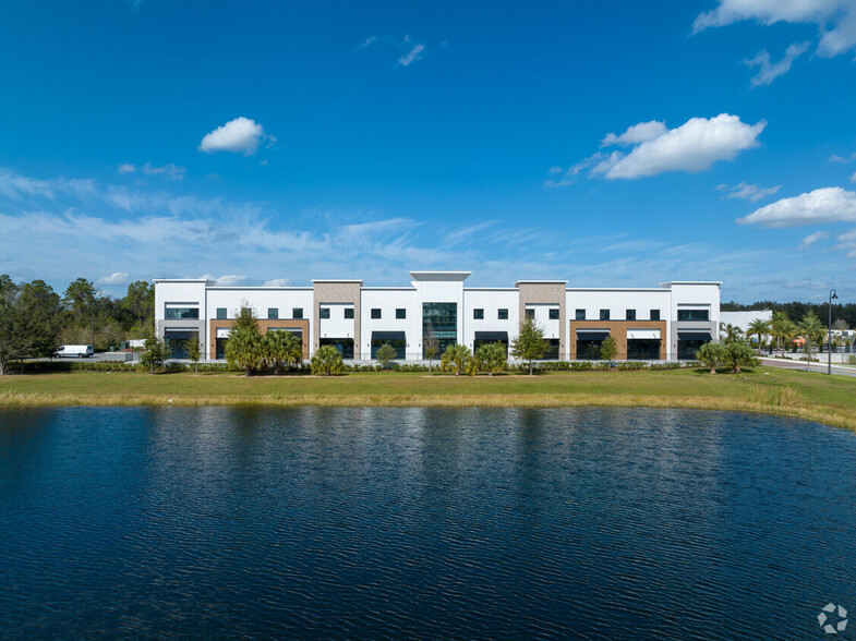 1711 Amazing Way, Ocoee, FL en venta - Foto del edificio - Imagen 3 de 30