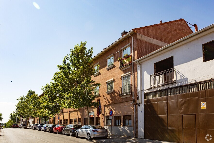 Calle Palencia, 3, Navalcarnero, Madrid en alquiler - Foto del edificio - Imagen 2 de 6