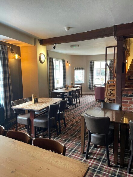 10 Thoroughfare, Halesworth en venta - Foto del edificio - Imagen 3 de 8