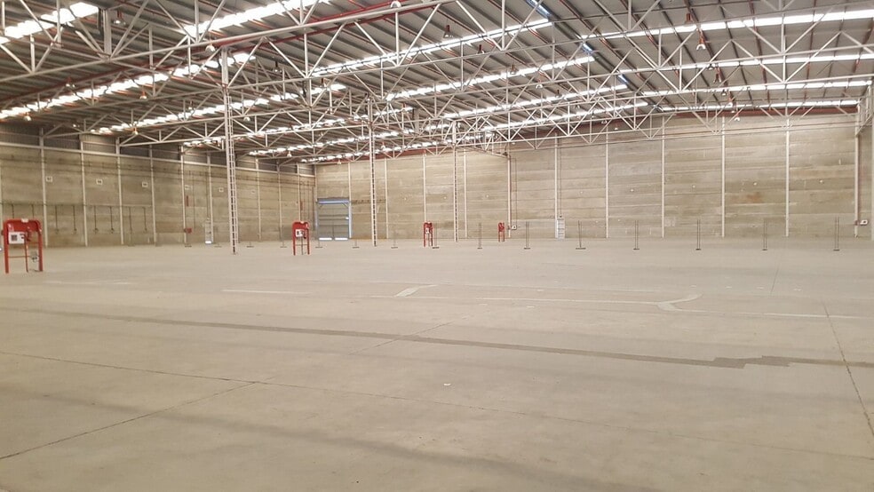 Nave en SEVILLA en alquiler - Foto del edificio - Imagen 3 de 10