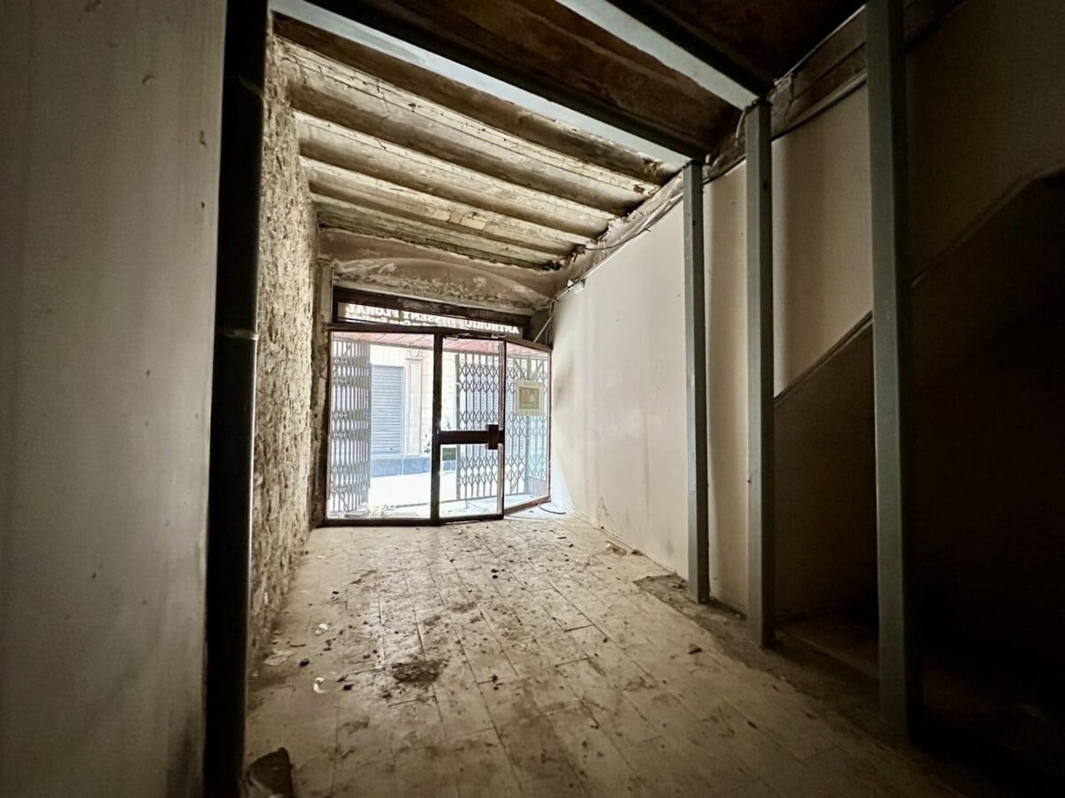 Carrer Sant Miquel, 23, Manresa, BAR 08241 - Unidad Pt01 -  - Foto del interior - Image 2 of 7