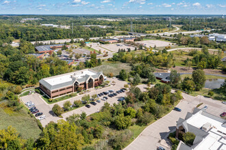 41850 W 11 Mile Rd, Novi, MI - vista aérea  vista de mapa