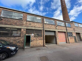 Más detalles de Whieldon Rd, Stoke On Trent - Nave en alquiler