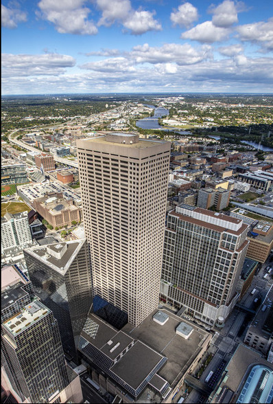 33 S 6th St, Minneapolis, MN en alquiler - Foto del edificio - Imagen 1 de 18