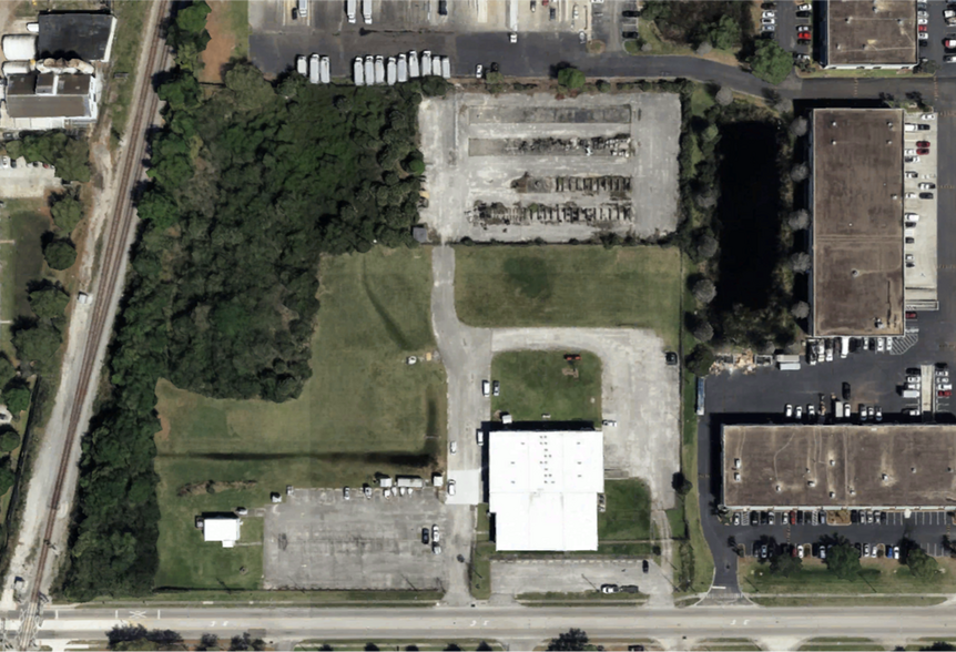 1101 E Donegan Ave, Kissimmee, FL en venta - Foto principal - Imagen 1 de 1