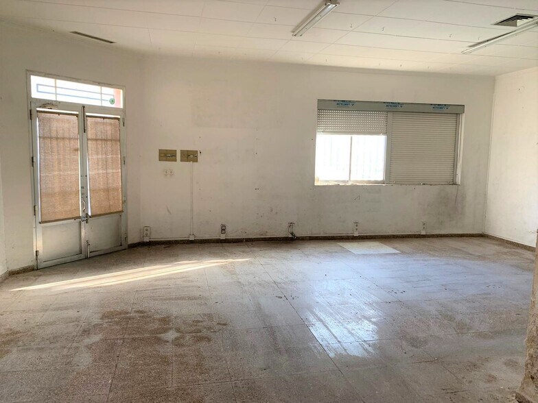 Calle Antonio Maura, Almadén, Ciudad Real en venta - Foto del edificio - Imagen 2 de 10