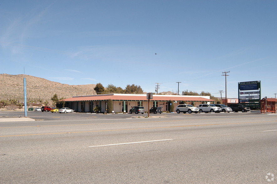 56300 29 Palms Hwy, Yucca Valley, CA en venta - Foto principal - Imagen 1 de 80