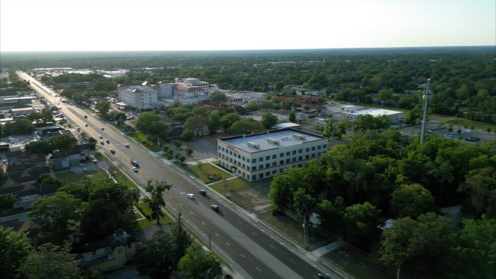 1825 Kingsley Ave, Orange Park, FL en alquiler - Vídeo de anuncio comercial - Imagen 2 de 6