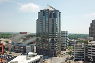 300 N Greene St, Greensboro, NC - VISTA AÉREA  vista de mapa - Image1