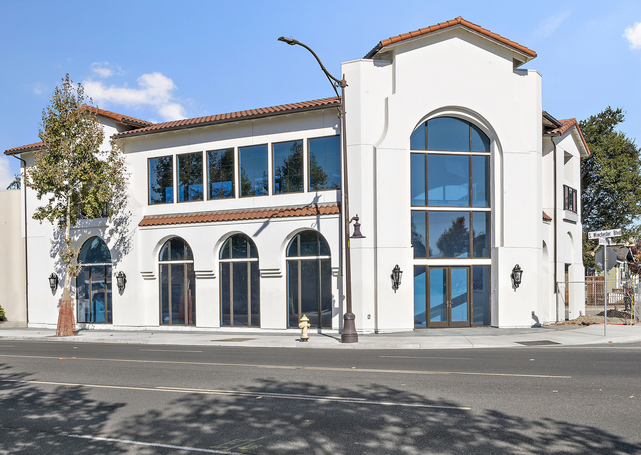 2220 Winchester Blvd, Campbell, CA en venta Foto del edificio- Imagen 1 de 24