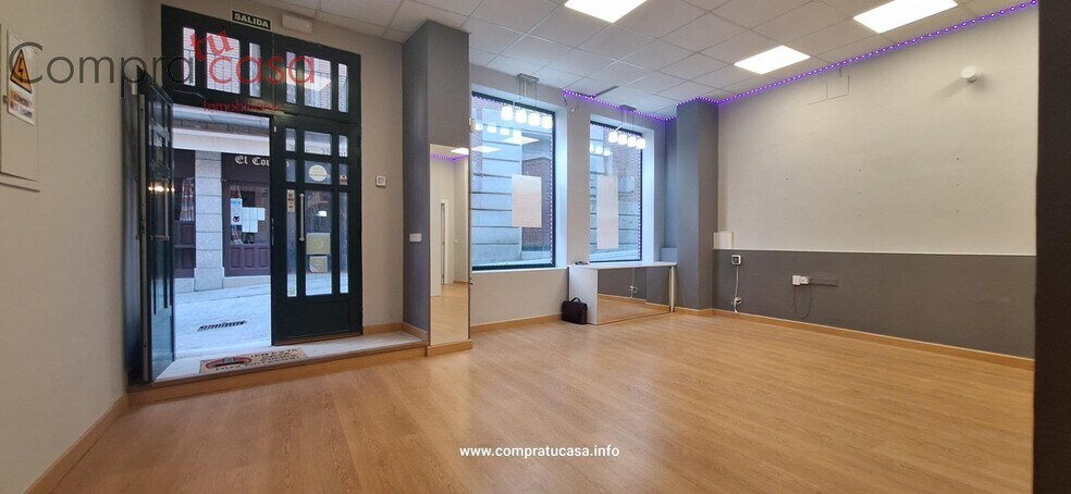 Edificio residencial en Segovia, Segovia en venta - Foto del edificio - Imagen 2 de 3