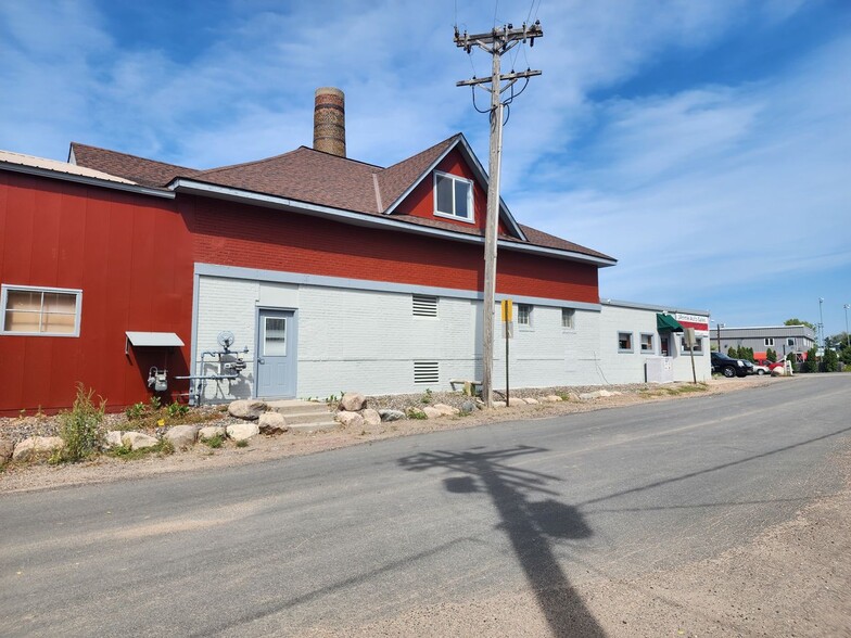 250 St. John St, Loretto, MN en alquiler - Foto del edificio - Imagen 2 de 16